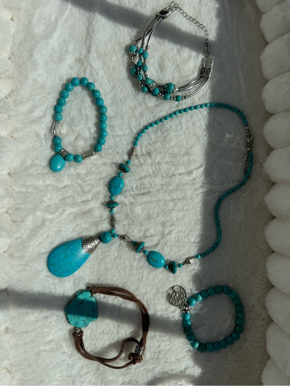 Western Turquoise necklace and bracelets